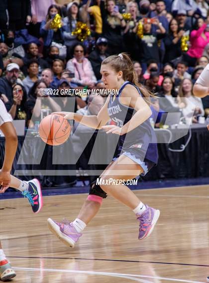 Thumbnail 3 in Wilton vs. East Hartford (CIAC Class LL Final) photogallery.