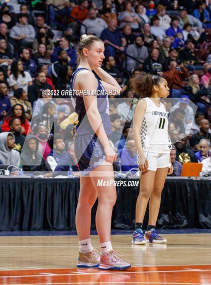 Thumbnail 3 in Wilton vs. East Hartford (CIAC Class LL Final) photogallery.