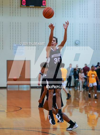 Thumbnail 2 in Brownsburg @ Avon photogallery.