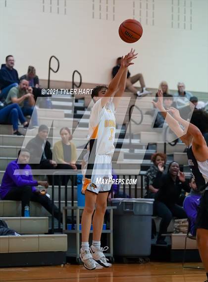 Thumbnail 2 in Brownsburg @ Avon photogallery.
