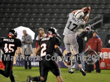 Thumbnail 3 in Palo Alto vs. Centennial (CIF State D1 Final) photogallery.