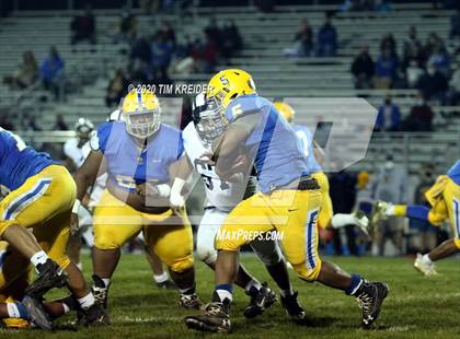 Thumbnail 1 in Middletown vs. Wyomissing (PIAA 3A First Round Playoff) photogallery.