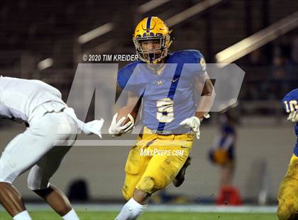 Thumbnail 1 in Middletown vs. Wyomissing (PIAA 3A First Round Playoff) photogallery.