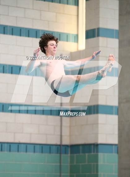 Thumbnail 3 in NCHSAA 3A State Diving Championships photogallery.