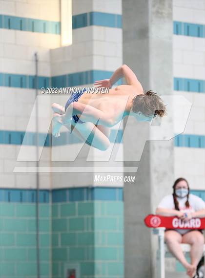 Thumbnail 2 in NCHSAA 3A State Diving Championships photogallery.