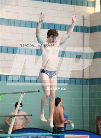 Thumbnail 2 in NCHSAA 3A State Diving Championships photogallery.