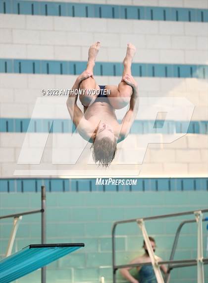Thumbnail 3 in NCHSAA 3A State Diving Championships photogallery.