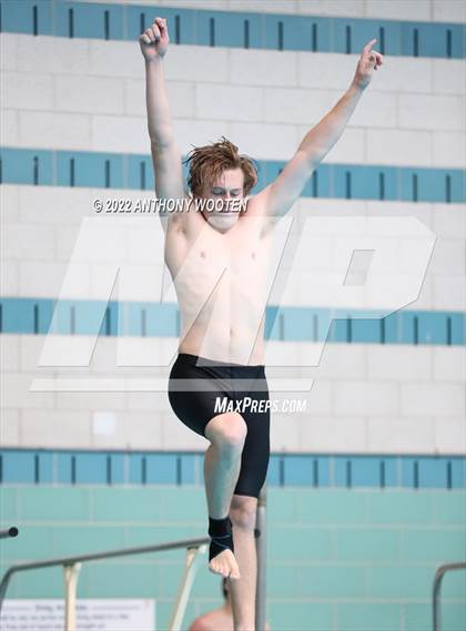 Thumbnail 1 in NCHSAA 3A State Diving Championships photogallery.