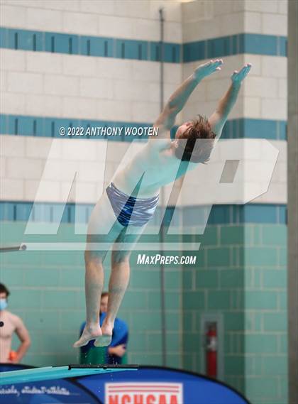 Thumbnail 2 in NCHSAA 3A State Diving Championships photogallery.