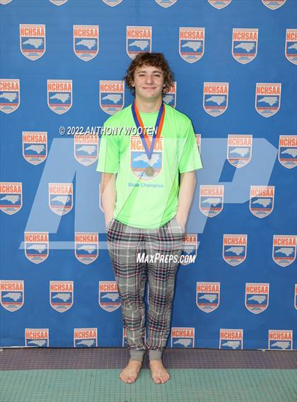 Thumbnail 1 in NCHSAA 3A State Diving Championships photogallery.