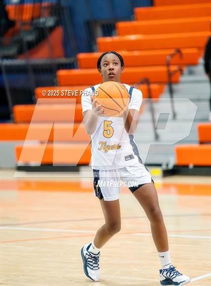 Thumbnail 3 in Inderkum vs. Cordova photogallery.