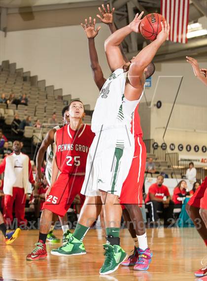 Thumbnail 3 in Mainland Regional vs Penns Grove (Wildwood Boardwalk Classic) photogallery.