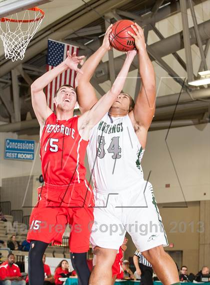 Thumbnail 2 in Mainland Regional vs Penns Grove (Wildwood Boardwalk Classic) photogallery.