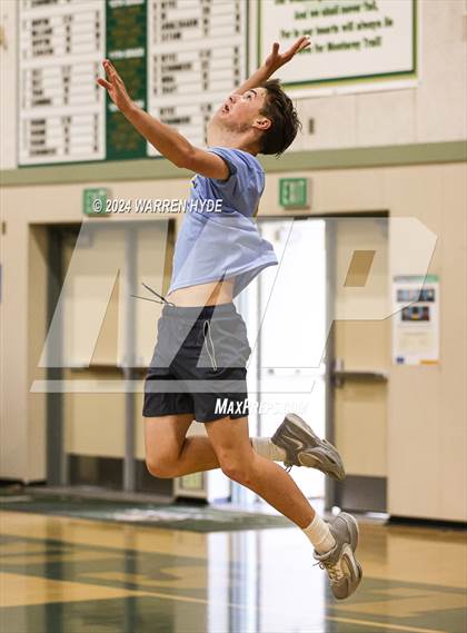 Thumbnail 3 in River City @ Monterey Trail photogallery.