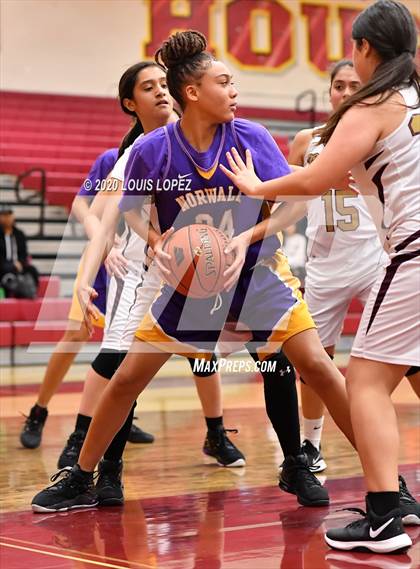 Thumbnail 3 in FR: Norwalk @ West Covina photogallery.