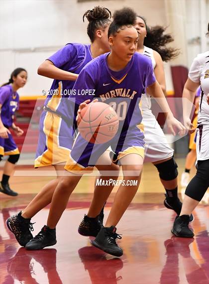 Thumbnail 3 in FR: Norwalk @ West Covina photogallery.