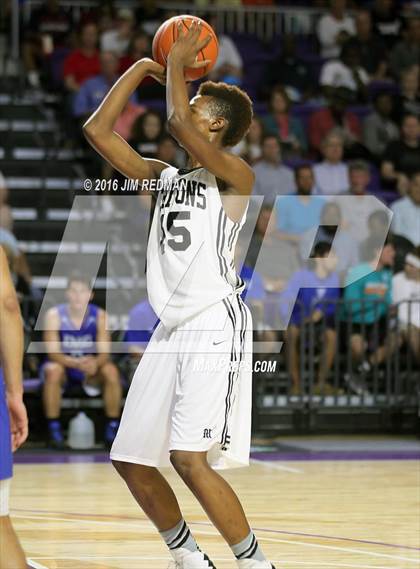 Thumbnail 1 in IMG Academy vs. Mariner (City of Palms Classic) photogallery.
