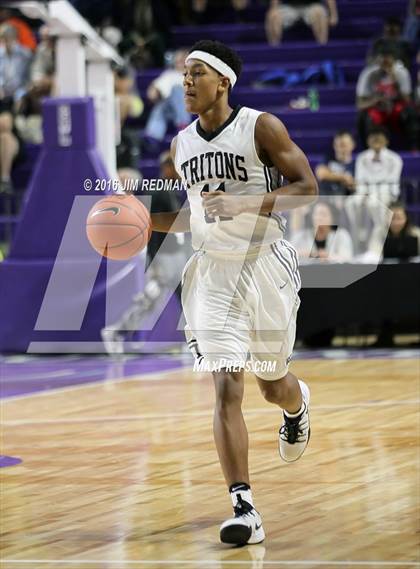 Thumbnail 1 in IMG Academy vs. Mariner (City of Palms Classic) photogallery.