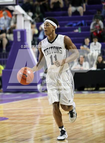 Thumbnail 2 in IMG Academy vs. Mariner (City of Palms Classic) photogallery.