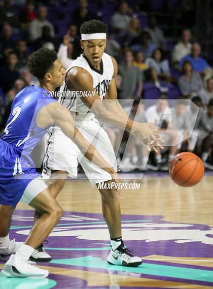 Thumbnail 2 in IMG Academy vs. Mariner (City of Palms Classic) photogallery.