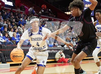 Thumbnail 2 in St. Peter's Prep vs. Union Catholic photogallery.