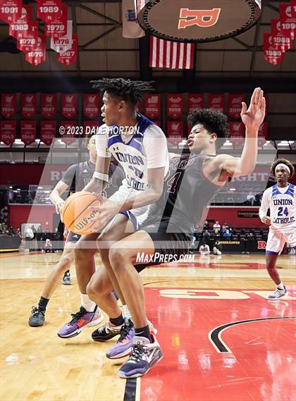Thumbnail 1 in St. Peter's Prep vs. Union Catholic photogallery.