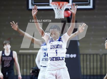 Thumbnail 2 in St. Peter's Prep vs. Union Catholic photogallery.