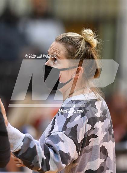 Thumbnail 2 in Vandegrift @ Rouse photogallery.