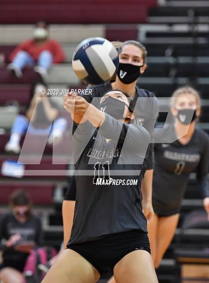 Thumbnail 1 in Vandegrift @ Rouse photogallery.