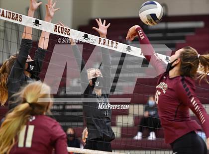 Thumbnail 2 in Vandegrift @ Rouse photogallery.