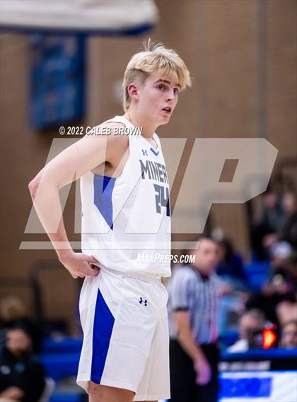 Thumbnail 3 in Farmington @ Bingham photogallery.