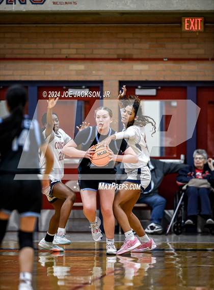 Thumbnail 2 in Estrella Foothills @ Sahuaro (AIA 4A Quarterfinal) photogallery.