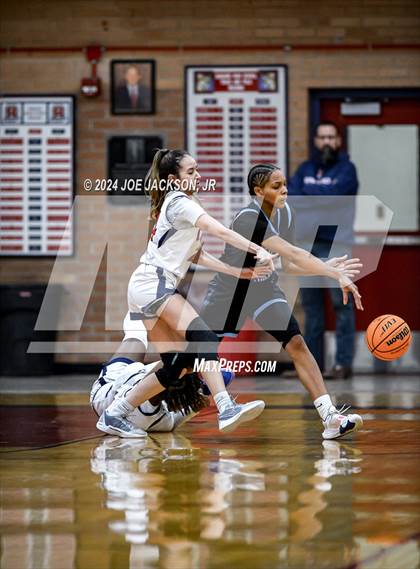Thumbnail 1 in Estrella Foothills @ Sahuaro (AIA 4A Quarterfinal) photogallery.