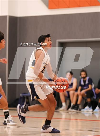 Thumbnail 2 in River City vs Oak Ridge (Tiger Classic) photogallery.