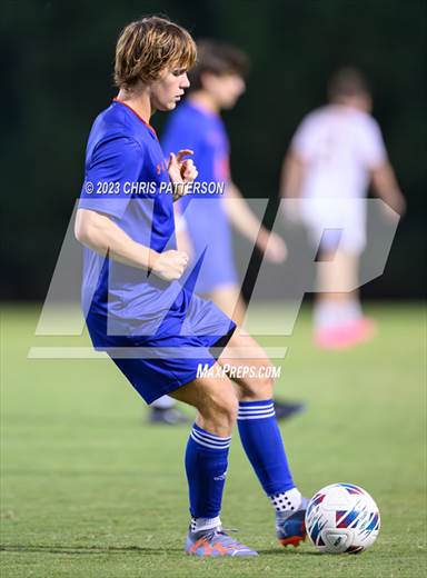 null - Photo 01