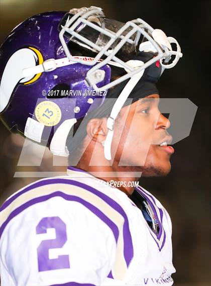 Thumbnail 1 in Calabasas vs Valencia  photogallery.
