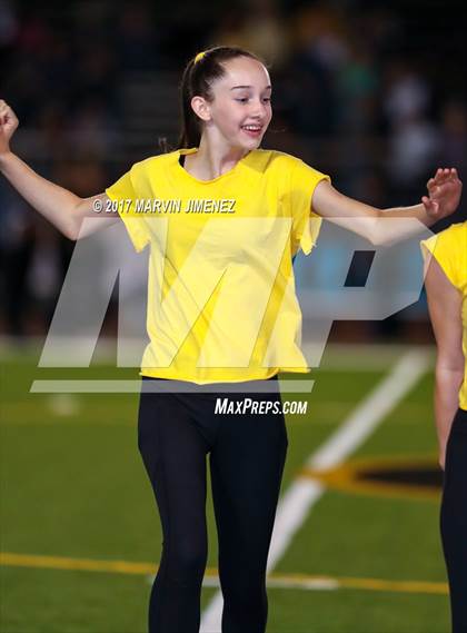 Thumbnail 3 in Calabasas vs Valencia  photogallery.