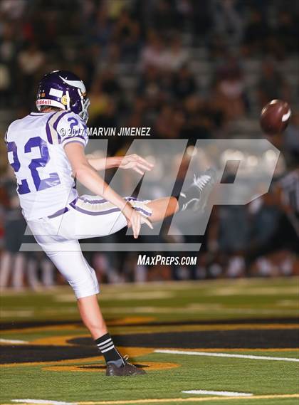 Thumbnail 2 in Calabasas vs Valencia  photogallery.