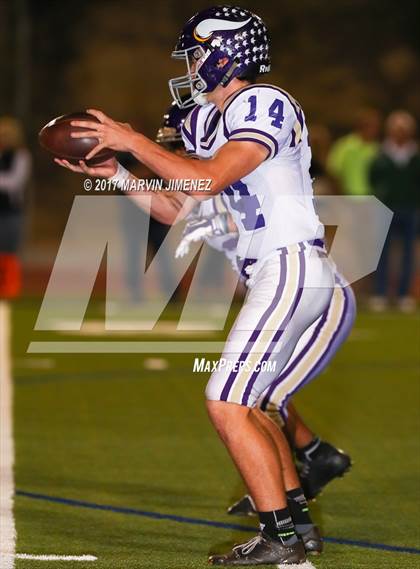 Thumbnail 2 in Calabasas vs Valencia  photogallery.