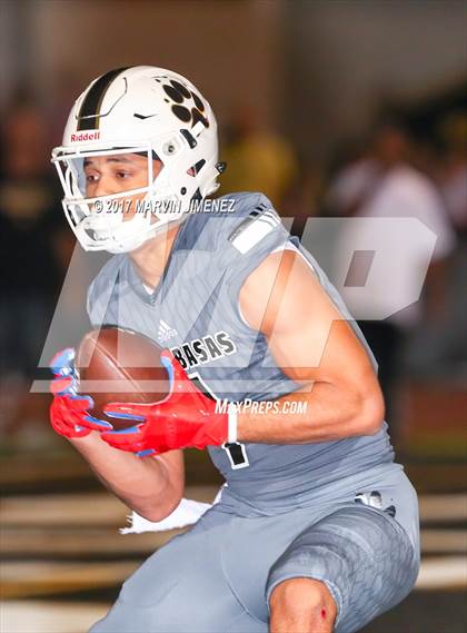 Thumbnail 3 in Calabasas vs Valencia  photogallery.
