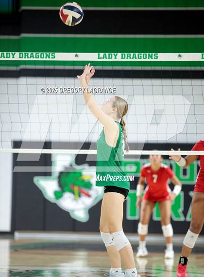 Thumbnail 2 in Northwest vs Southlake Carroll photogallery.