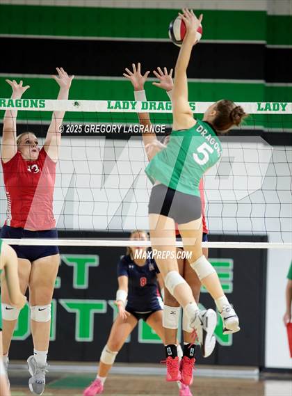 Thumbnail 1 in Northwest vs Southlake Carroll photogallery.