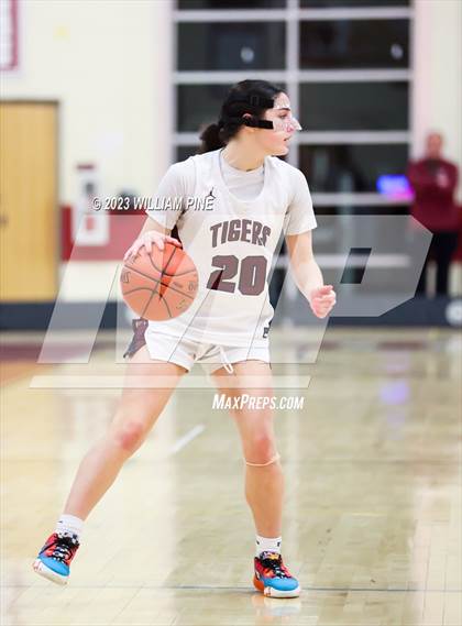 Thumbnail 3 in Middletown @ Kingston (Section 9 Class AA Quarterfinal) photogallery.