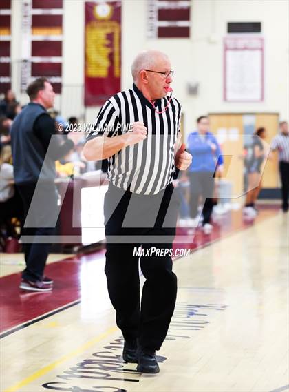 Thumbnail 1 in Middletown @ Kingston (Section 9 Class AA Quarterfinal) photogallery.