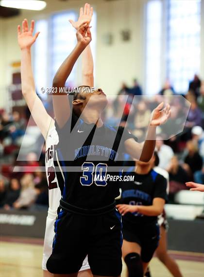 Thumbnail 1 in Middletown @ Kingston (Section 9 Class AA Quarterfinal) photogallery.