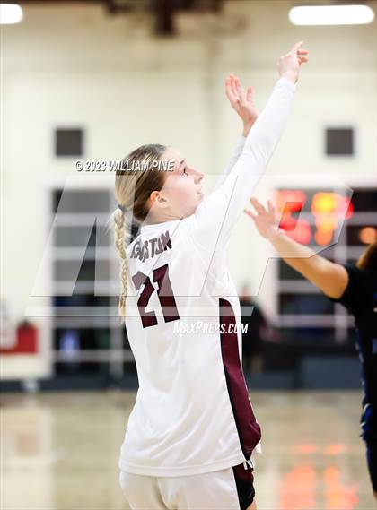 Thumbnail 3 in Middletown @ Kingston (Section 9 Class AA Quarterfinal) photogallery.