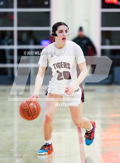 Thumbnail 2 in Middletown @ Kingston (Section 9 Class AA Quarterfinal) photogallery.