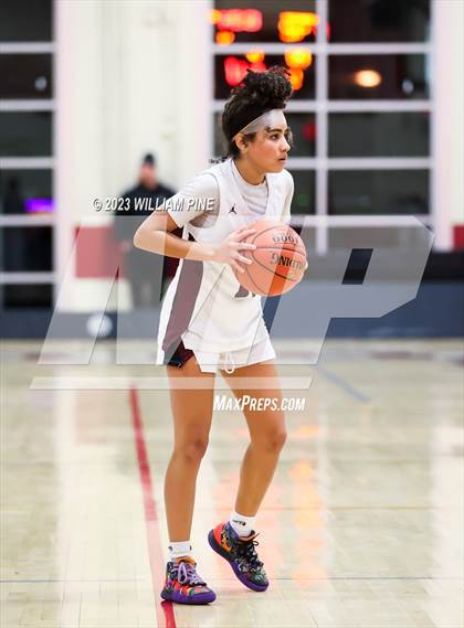 Thumbnail 1 in Middletown @ Kingston (Section 9 Class AA Quarterfinal) photogallery.