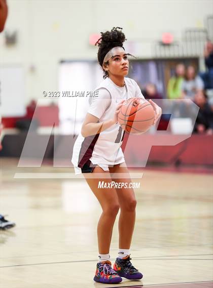 Thumbnail 2 in Middletown @ Kingston (Section 9 Class AA Quarterfinal) photogallery.