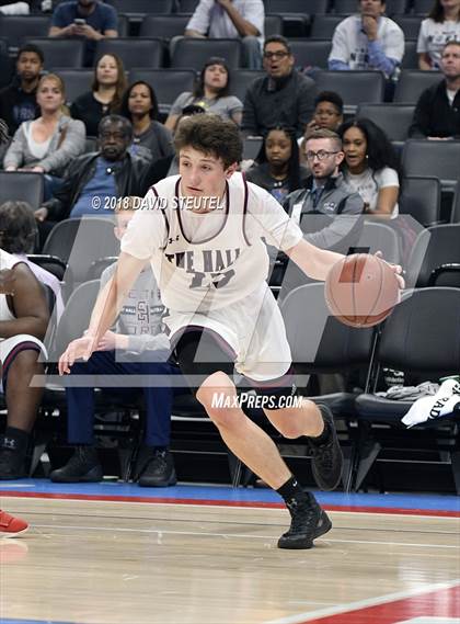 Thumbnail 3 in View Park vs. Stuart Hall (CIF State D4 Final) photogallery.